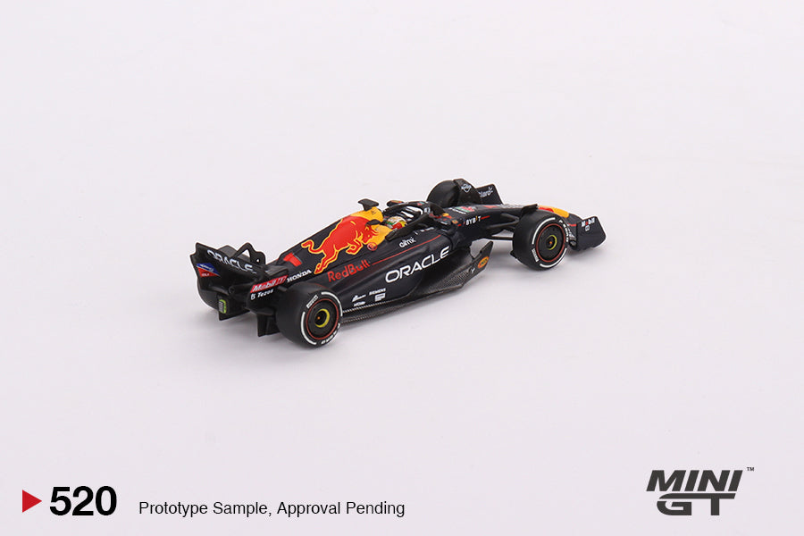 Mô hình xe Mini GT 1:64 Oracle Red Bull Racing RB18 #1 Max Verstappen 2022 Abu Dhabi Grand Prix Winner - MGT00520