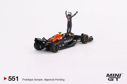 Mô hình xe Mini GT 1:64 Oracle Red Bull Racing RB18 #11 Sergio Pérez 2022 Monaco Prix Winner - MGT00551