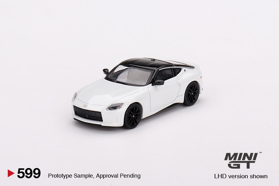 Mô hình xe Mini GT 1:64 Nissan Z Performance 2023 Everest White - MGT00599