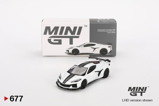 Mô hình xe Mini GT 1:64 Chevrolet Corvette Z06 2023 Arctic White - MGT00677