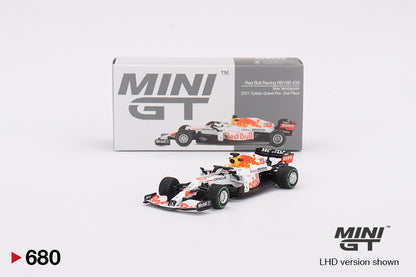 Mô hình xe Mini GT 1:64 Red Bull RB16B #33 Max Verstappen 2021 Turkish Grand Prix 2nd Place - MGT00680