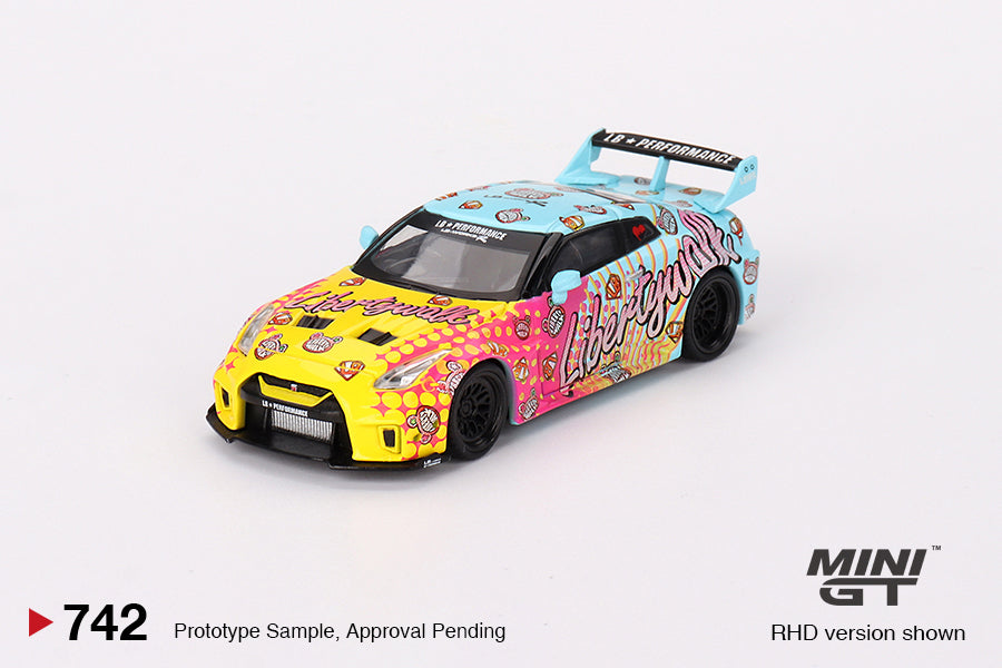 Mô hình xe Mini GT 1:64 LB-Silhouette WORKS GT NISSAN 35GT-RR Ver.1 LBWK KUMA - MGT00742