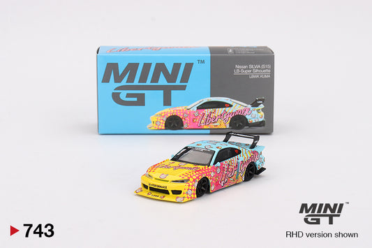 Mô hình xe Mini GT 1:64 Nissan LB-Super Silhouette S15 SILVIA LBWK KUMA - MGT00743