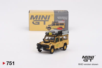 Mô hình xe Mini GT 1:64 Land Rover Defender 110 1989 Camel Trophy Amazon Team Japan - MGT00751