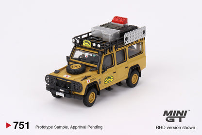 Mô hình xe Mini GT 1:64 Land Rover Defender 110 1989 Camel Trophy Amazon Team Japan - MGT00751