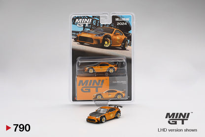 Mô hình xe Mini GT 1:64 Toyota GR86 LB★Nation LB Gold 2024 All In Tuning Exclusive - MGT00790