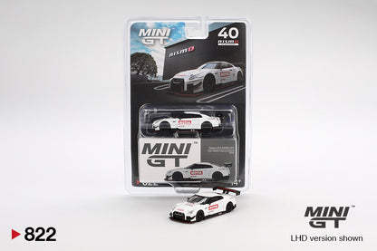 Mô hình xe Mini GT 1:64 Nissan GT-R NISMO GT3 White 2024 NISMO Festival Exclusive - MGT00822