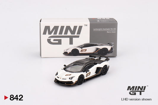 Mô hình xe Mini GT 1:64 Lamborghini Aventador SVJ 63 Bianco Asopo - MGT00842