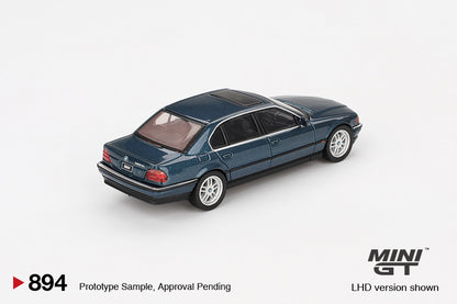 Mô hình xe Mini GT 1:64 BMW 750IL Sorrento Blue Metallic - MGT00894