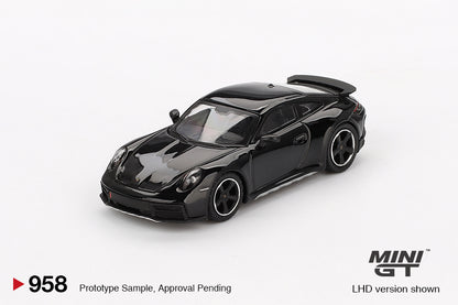 Mô hình xe Mini GT 1:64 Porsche 911 Dakar Black - MGT00958