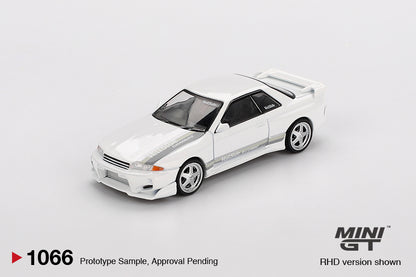 [PRE-SALE 09/2025] Mô hình xe Mini GT 1:64 Nissan-Skyline-GT-R-(R32)-VeilSide-Combat-C-I
White - MGT01066