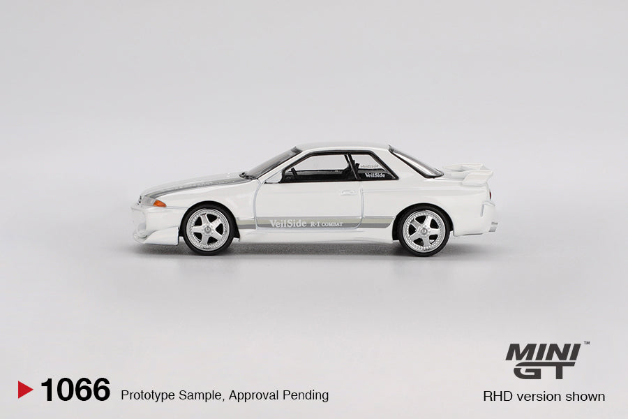 [PRE-SALE 09/2025] Mô hình xe Mini GT 1:64 Nissan-Skyline-GT-R-(R32)-VeilSide-Combat-C-I
White - MGT01066