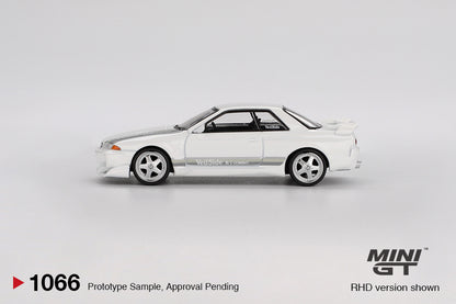 [PRE-SALE 09/2025] Mô hình xe Mini GT 1:64 Nissan-Skyline-GT-R-(R32)-VeilSide-Combat-C-I
White - MGT01066