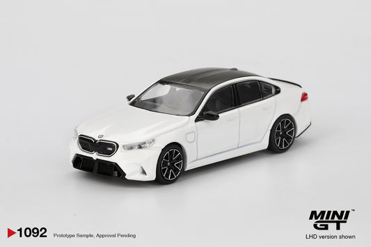 [Mocus Bán lượt mua trước] Sắp ra mắt Tháng 04/2026 mô hình xe Mini GT 1:64 BMW M5 Alpine White 1092