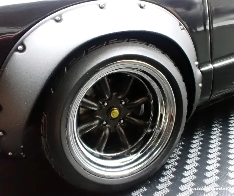 [PRE-SALE Q3/2025] Mô hình xe Ignition Model 1:18 Mazda Savanna (S124A) Semi Works Black - IG3728