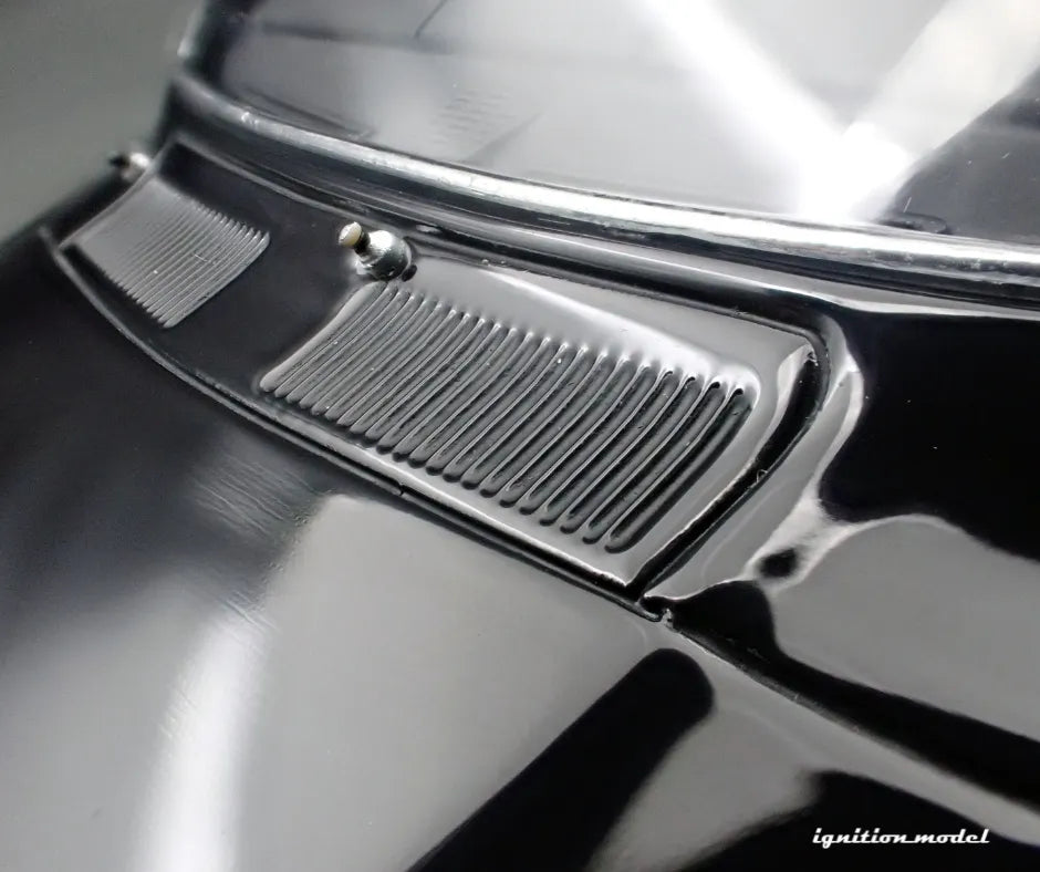 [PRE-SALE Q3/2025] Mô hình xe Ignition Model 1:18 Mazda Savanna (S124A) Semi Works Black - IG3728