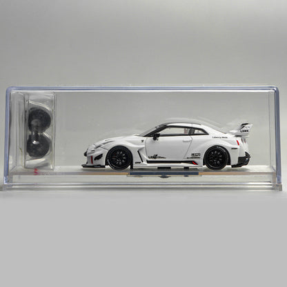 Mô hình xe Cm model Nissan GT-R35RR 1/64 trắng