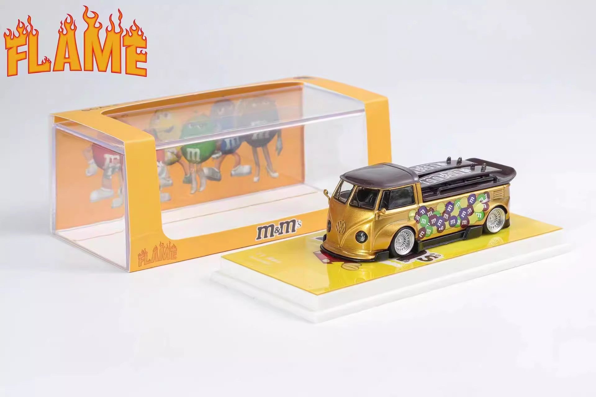 Mô hình xe Flame Volkswagen VW T1 Kombi Thân Rộng 1/64