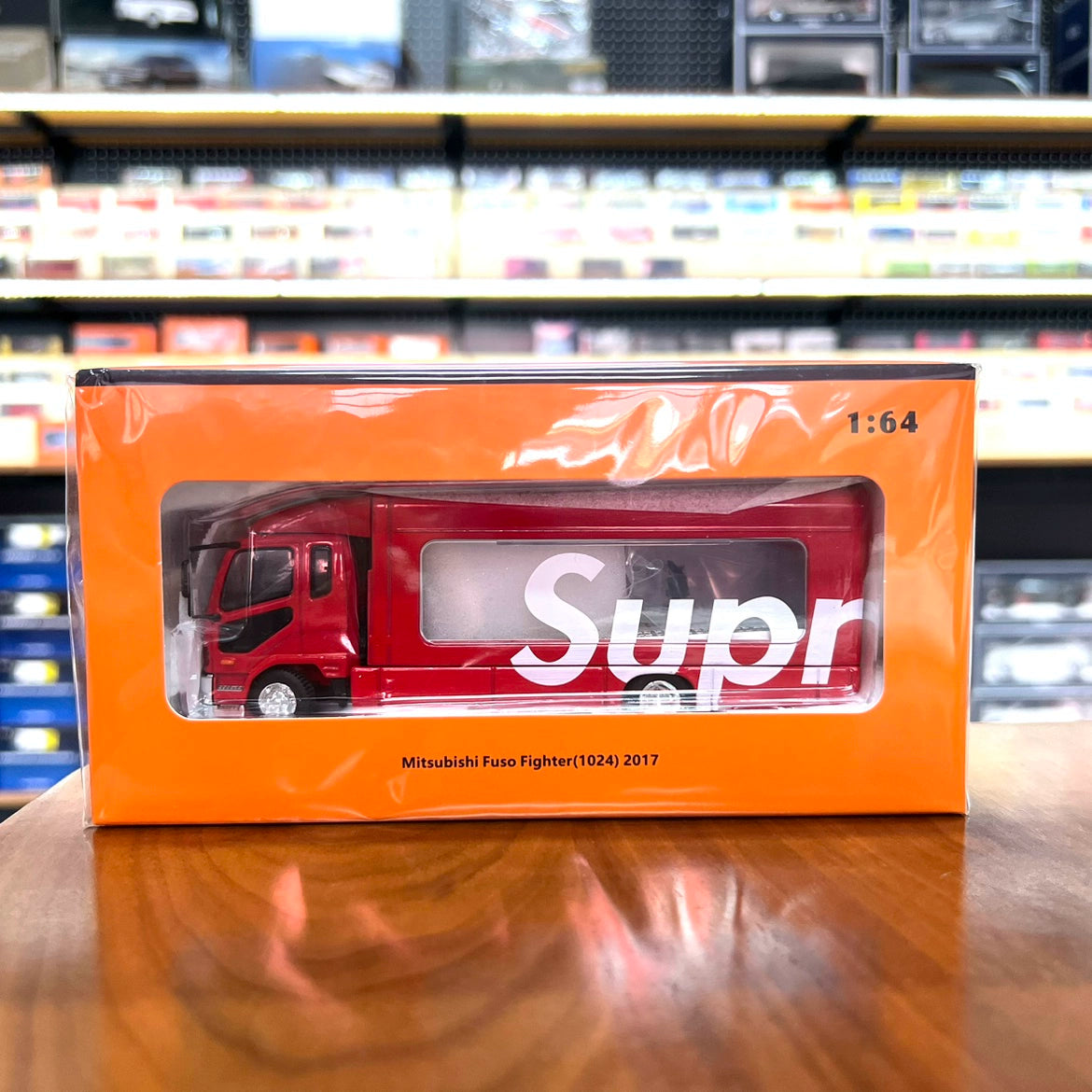 Mô hình xe GCD 1/64 Misubishi MK2 Fuso Truck