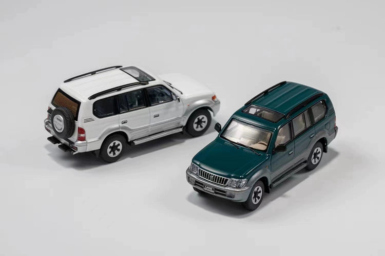 Mô hình xe GCD 1/64 Toyota Land Patrol Prado 90