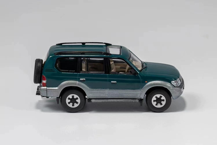 Mô hình xe GCD 1/64 Toyota Land Patrol Prado 90