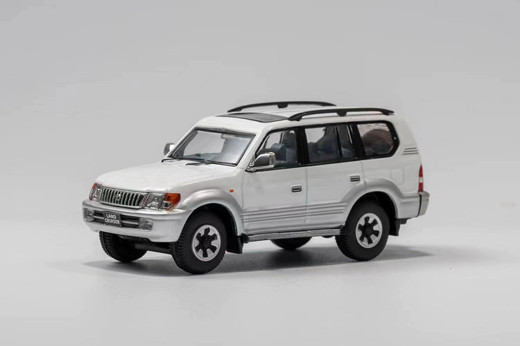 Mô hình xe GCD 1/64 Toyota Land Patrol Prado 90