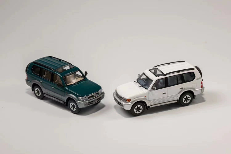 Mô hình xe GCD 1/64 Toyota Land Patrol Prado 90