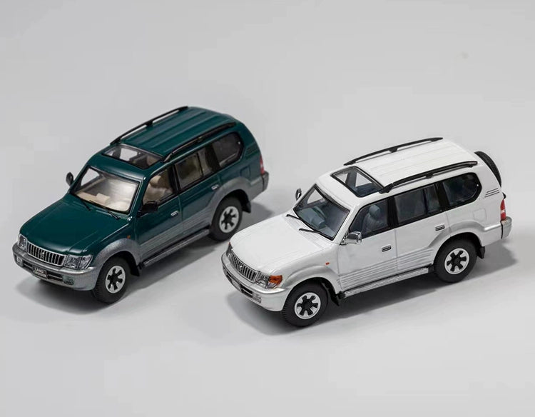 Mô hình xe GCD 1/64 Toyota Land Patrol Prado 90