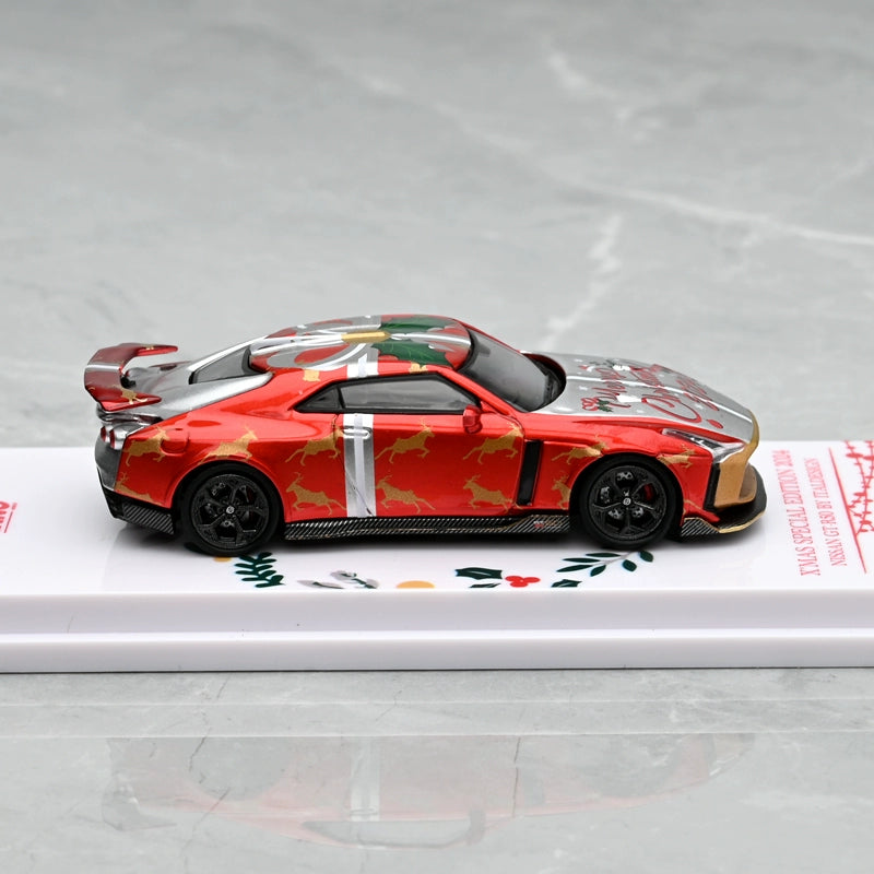 Mô hình xe INNO64 1/64 GT R50 2024 Special Edtion Christmas Edition