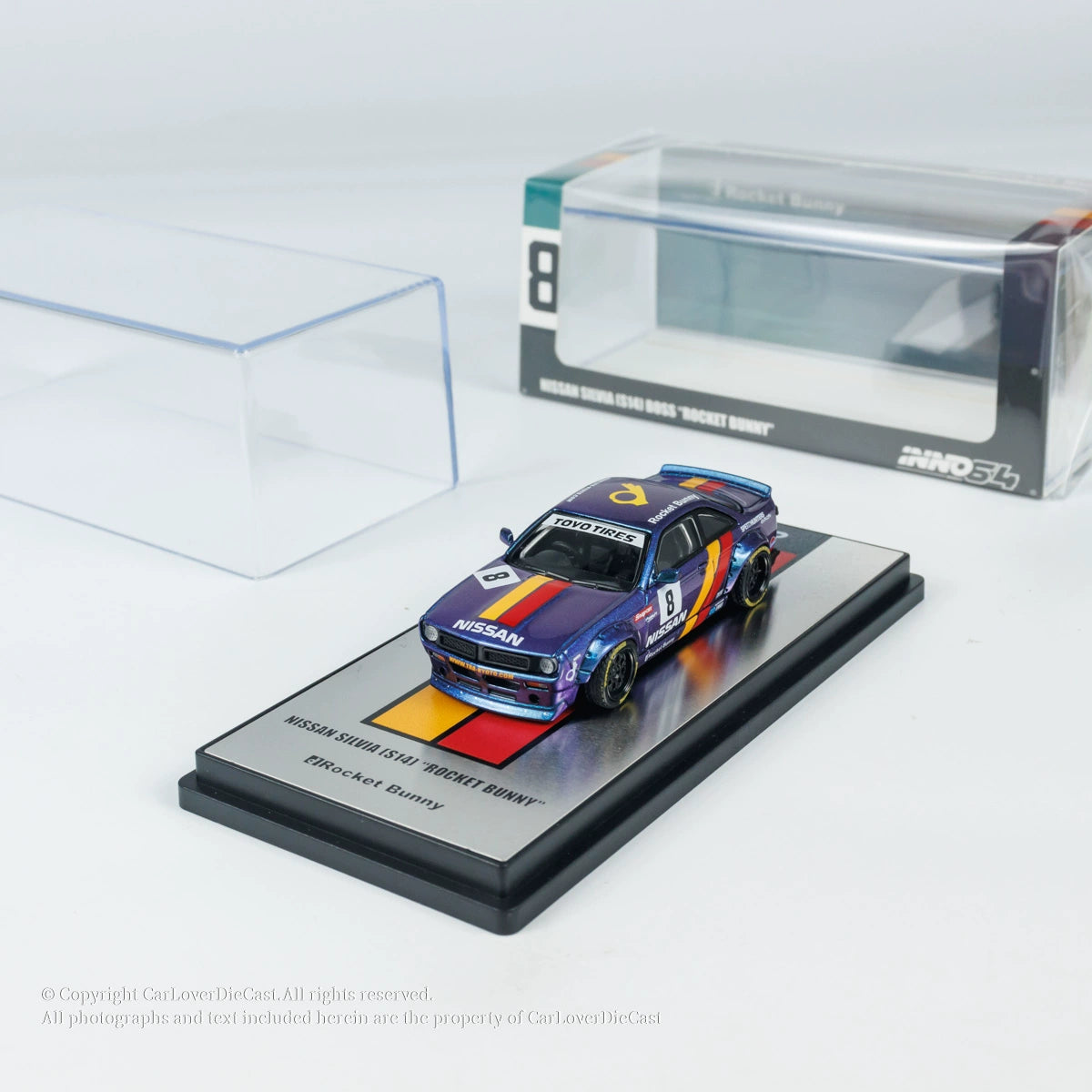 Mô hình xe INNO64 1/64 Nissan SILVIA S14 BOSS ROCKET BUNNY