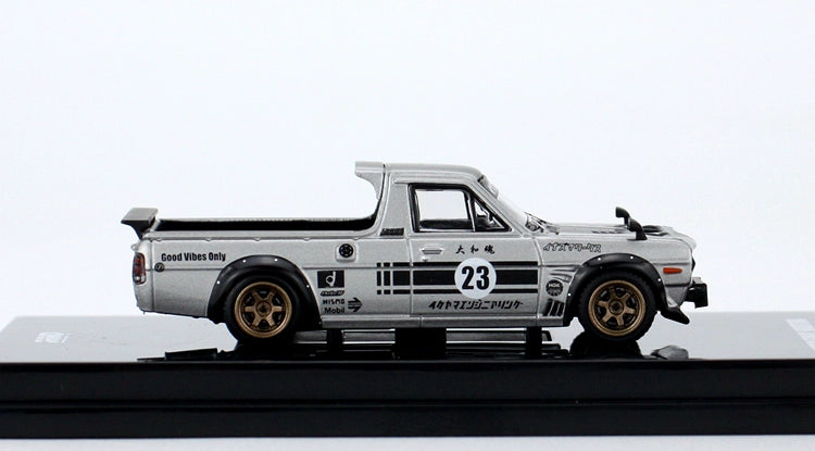 Mô hình xe INNO64 1/64 Nissan SUNNY HAKOTORA Pick Up Truck