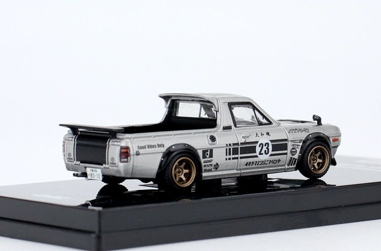 Mô hình xe INNO64 1/64 Nissan SUNNY HAKOTORA Pick Up Truck