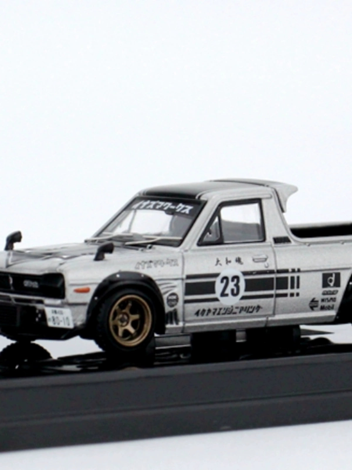 Mô hình xe INNO64 1/64 Nissan SUNNY HAKOTORA Pick Up Truck