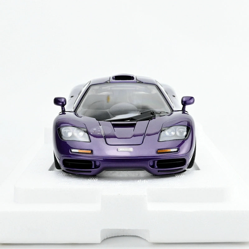 Mô hình xe LCD 1/18 McLaren F1 XP5