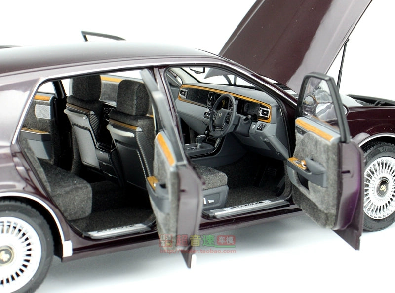 Mô hình xe LCD 1/18 Toyota Century full open