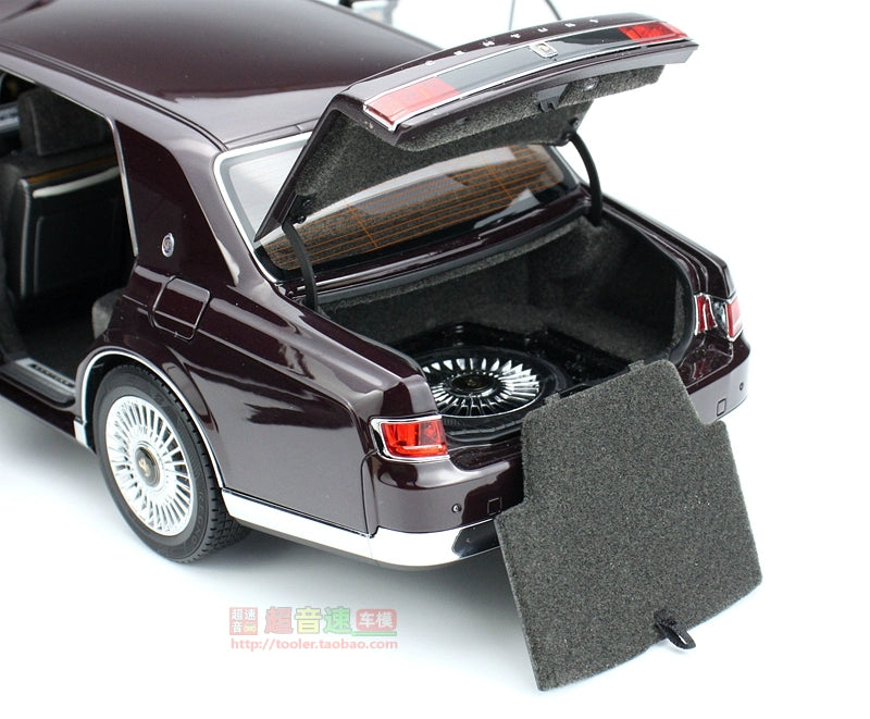Mô hình xe LCD 1/18 Toyota Century full open