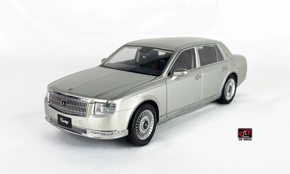 Mô hình xe LCD 1/18 Toyota Century full open