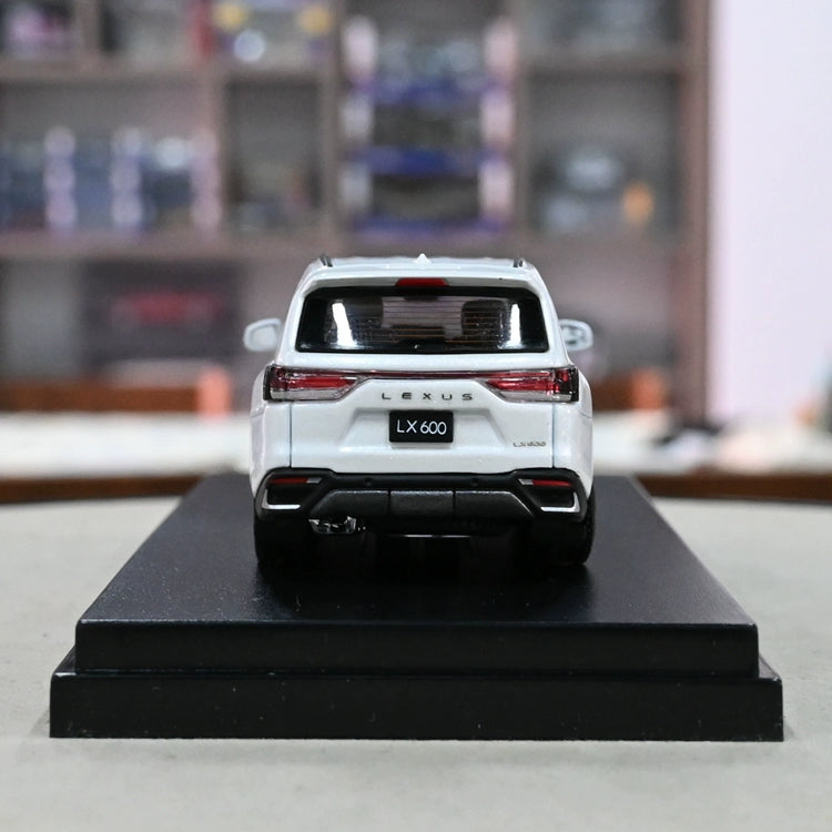 Mô hình xe LCD 1/64 Lexus LX600