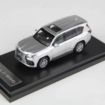 Mô hình xe LCD 1/64 Lexus LX600