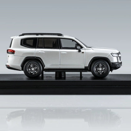 Mô hình xe LCD 1/64 Toyota LC300 GR Sport