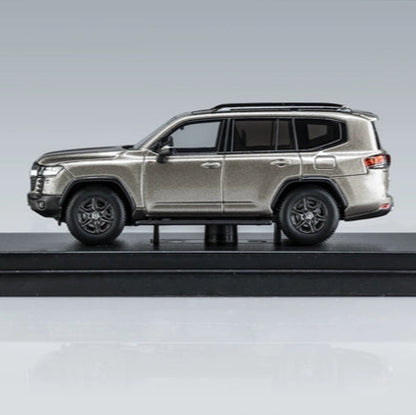 Mô hình xe LCD 1/64 Toyota LC300 GR Sport