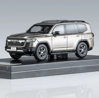 Mô hình xe LCD 1/64 Toyota LC300 GR Sport
