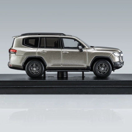 Mô hình xe LCD 1/64 Toyota LC300 GR Sport