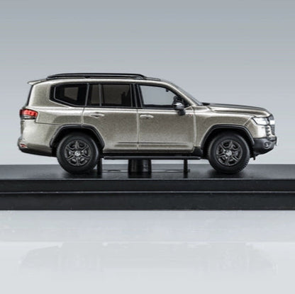 Mô hình xe LCD 1/64 Toyota LC300 GR Sport