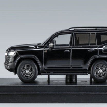 Mô hình xe LCD 1/64 Toyota LC300 GR Sport