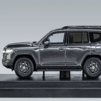 Mô hình xe LCD 1/64 Toyota LC300 GR Sport