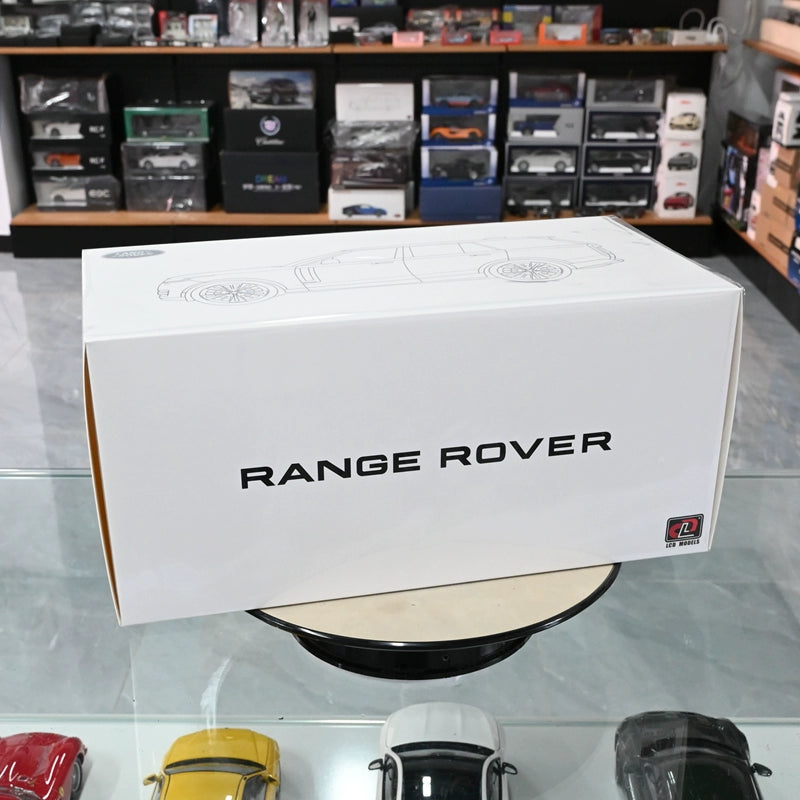 Mô hình xe Lexus 1/18 Land Rover LWB