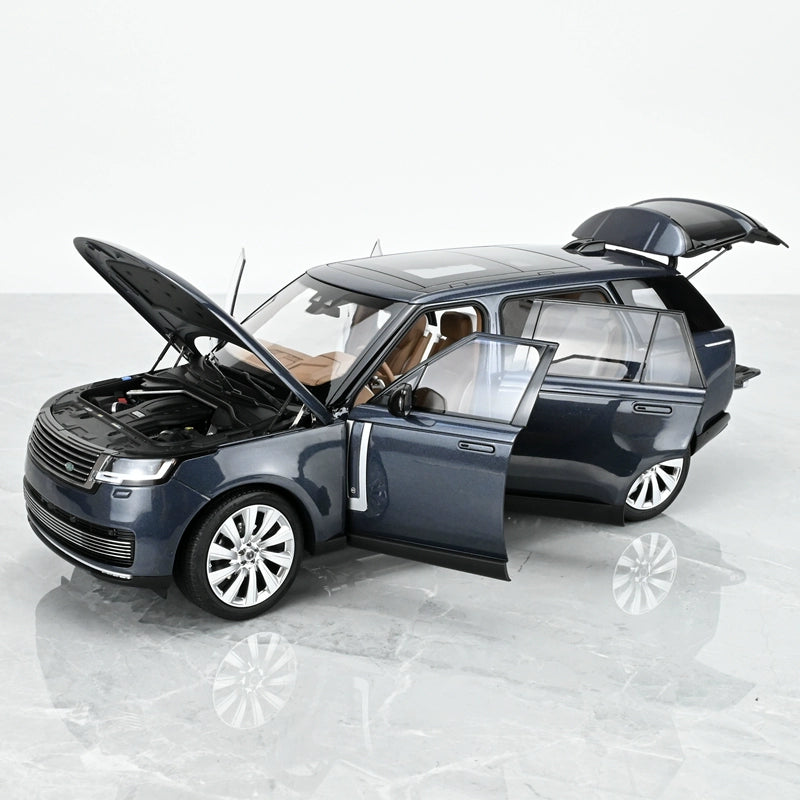 Mô hình xe Lexus 1/18 Land Rover LWB