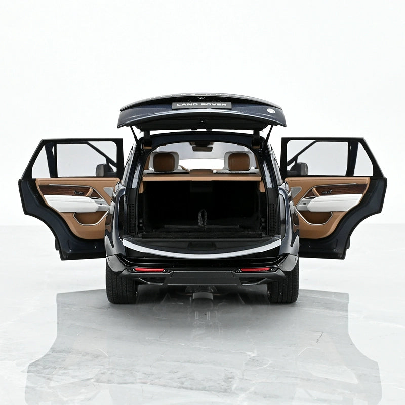 Mô hình xe Lexus 1/18 Land Rover LWB