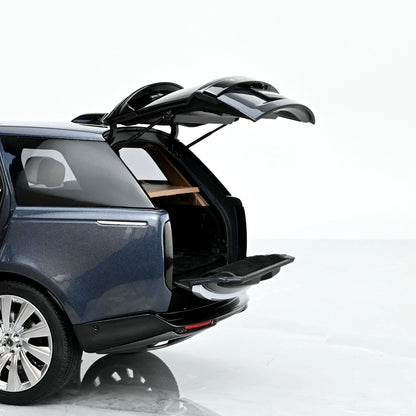 Mô hình xe Lexus 1/18 Land Rover LWB